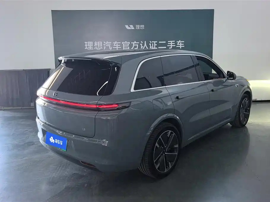 Li Auto L8 2025 Ultra