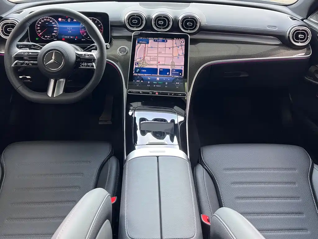 Mercedes-Benz C-Class — миниатюра 12
