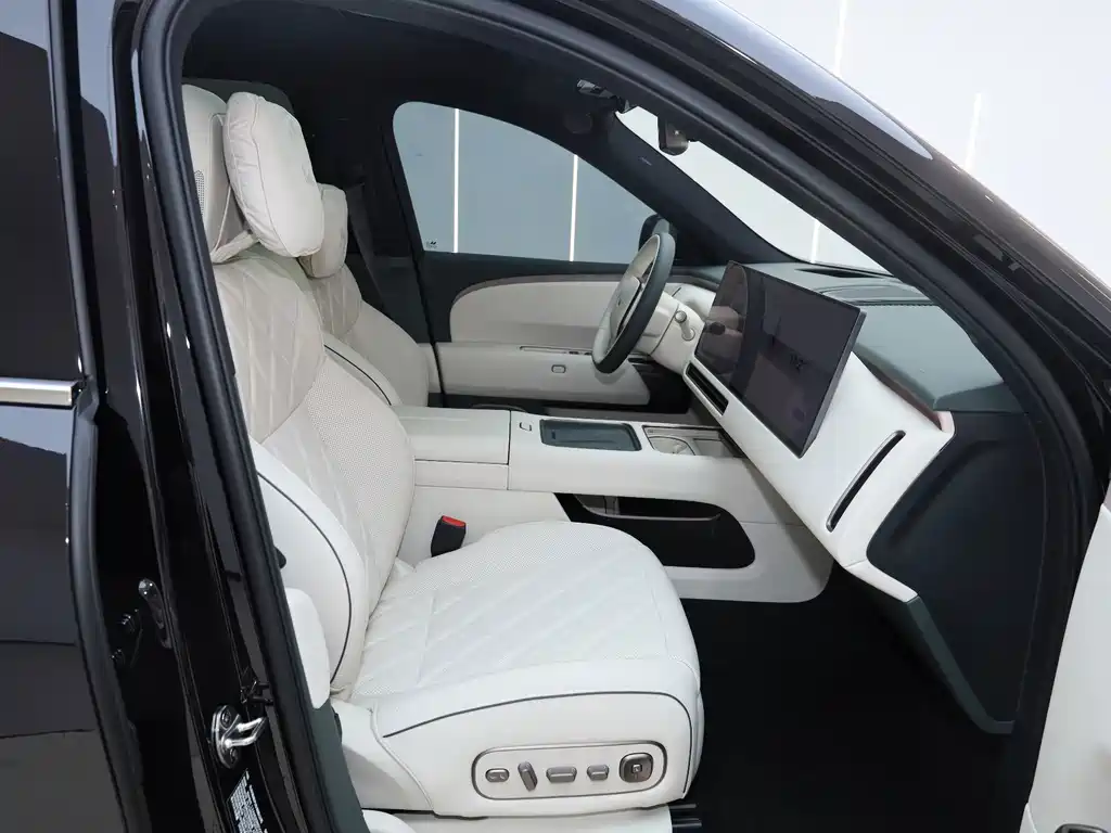 Li Auto Li L9 — миниатюра 10