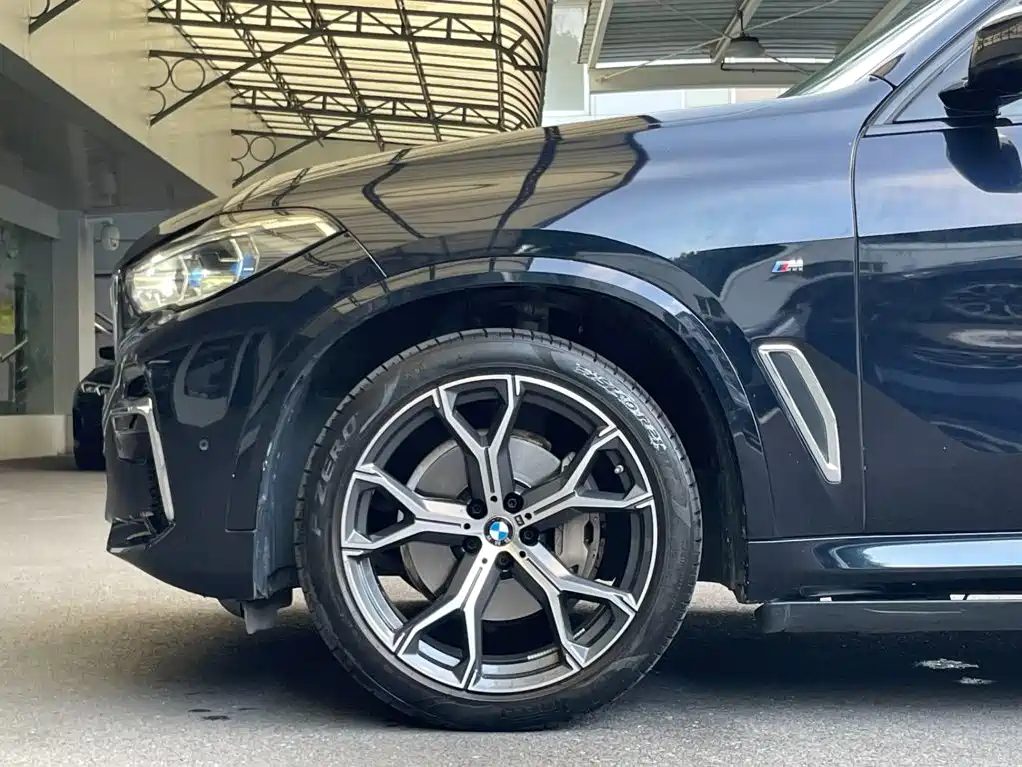 BMW X5 — миниатюра 4