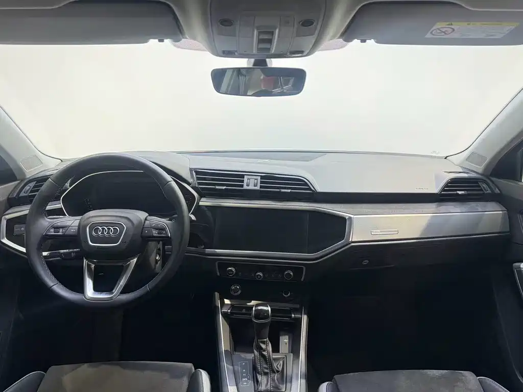 Audi Q3 — миниатюра 6