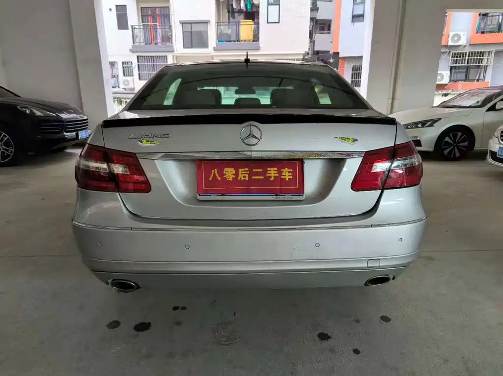 Mercedes-Benz E-Class — миниатюра 5