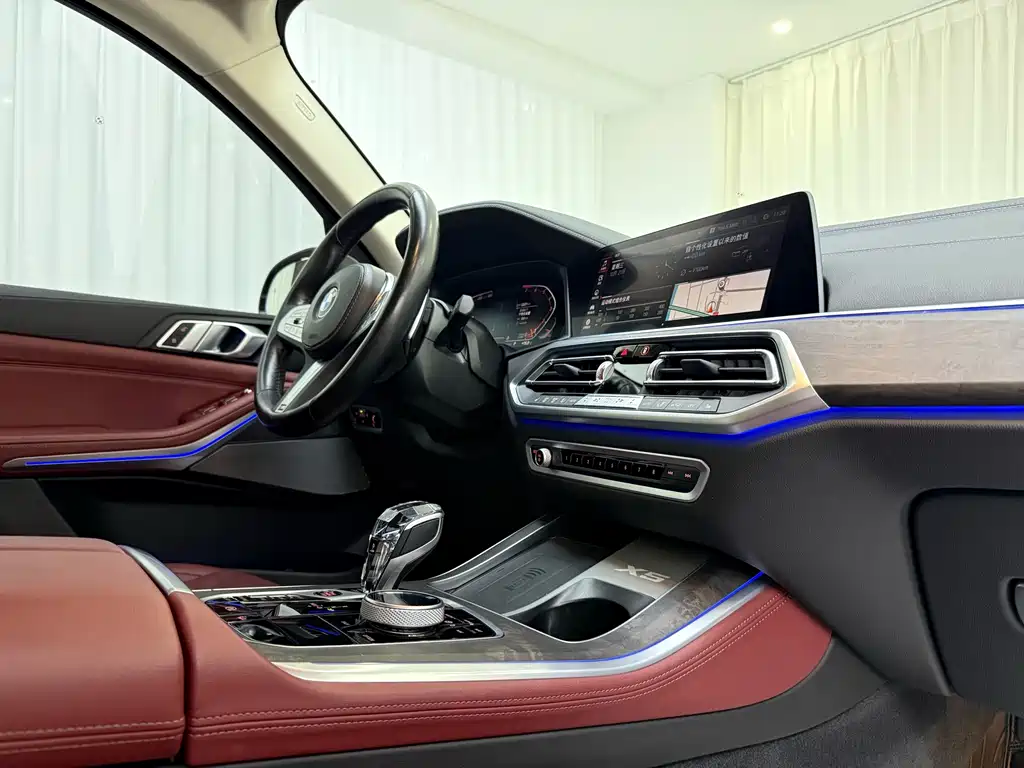 BMW X5 2022 — фото 11