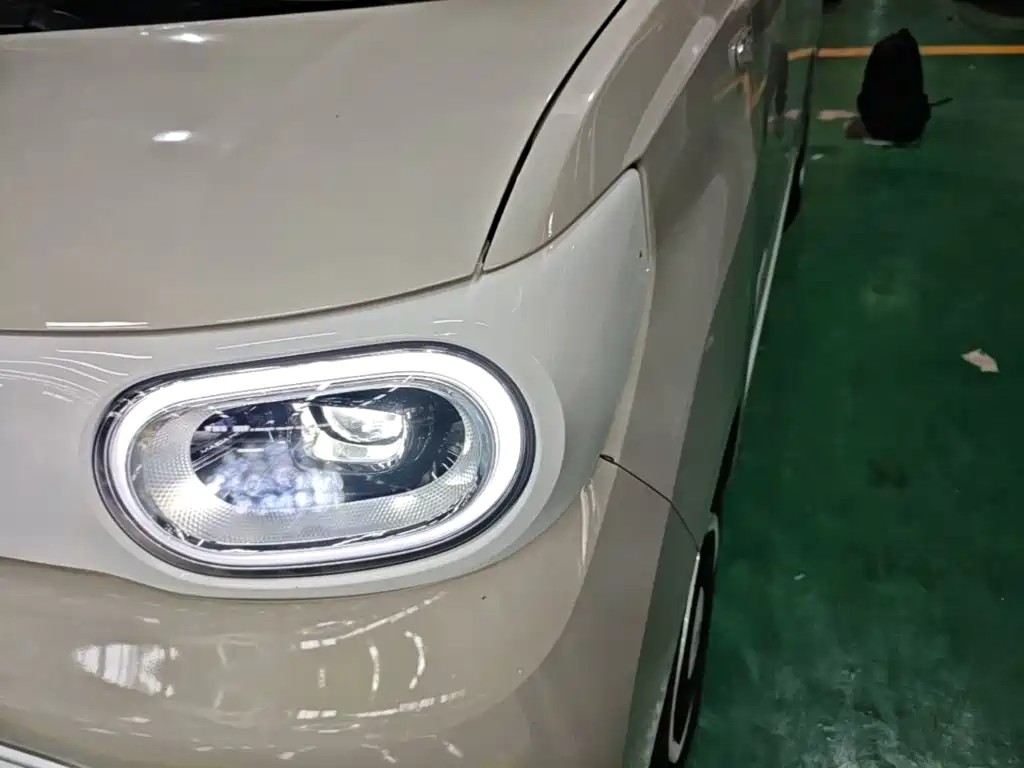 Wuling Hongguang Mini EV 2024 — фото 23