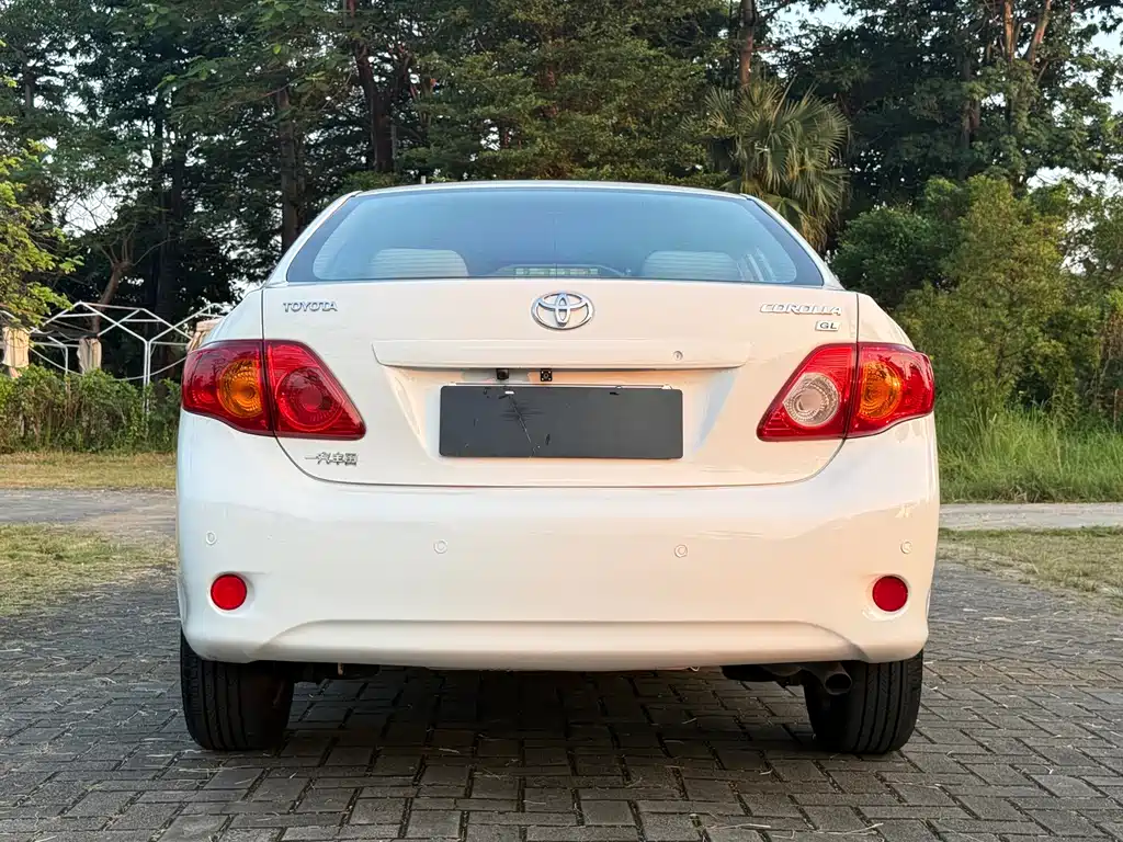 Toyota Corolla — миниатюра 13