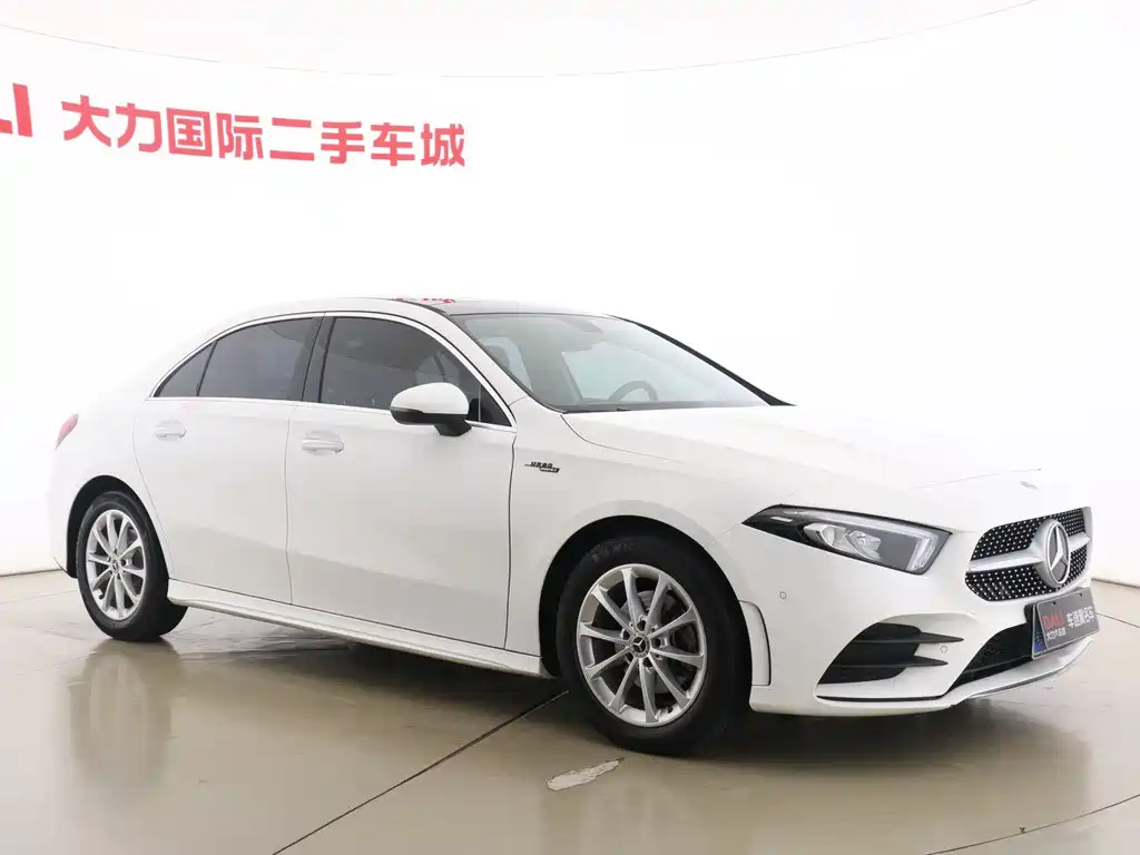 Mercedes-Benz A-Class - фото 3