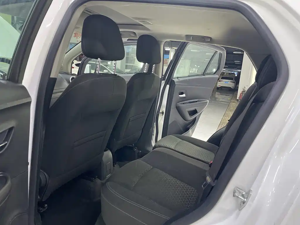 Chevrolet Trax — миниатюра 9