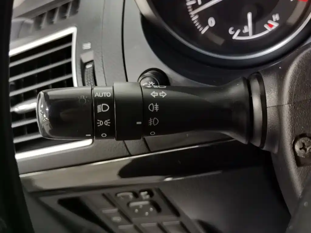 Toyota Prado — миниатюра 21