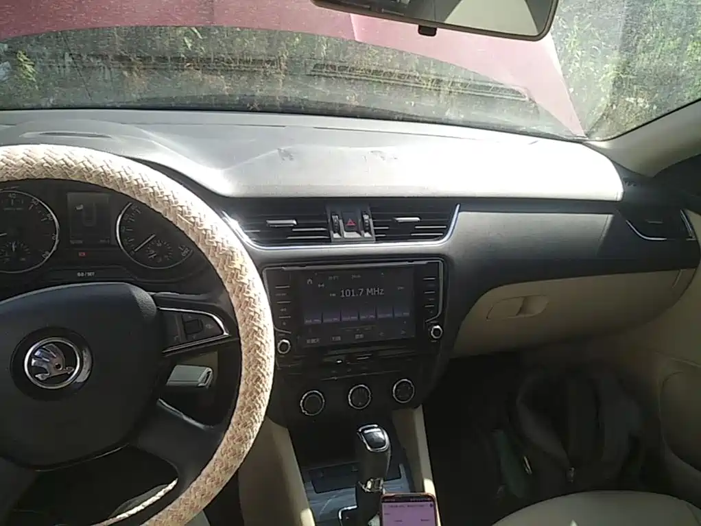 Skoda Octavia — миниатюра 10