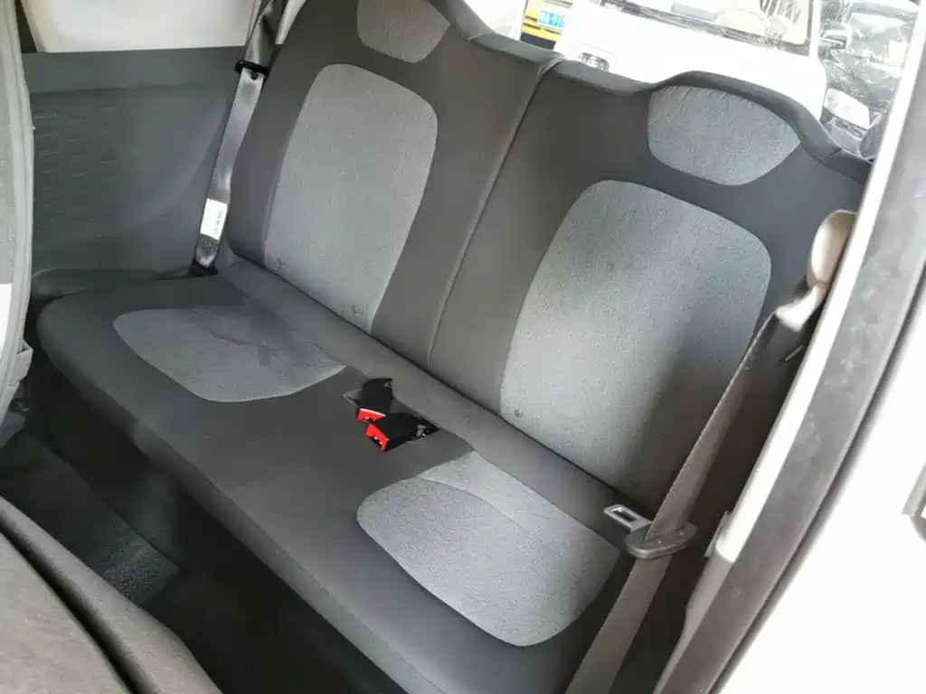 Wuling MINIEV — миниатюра 17