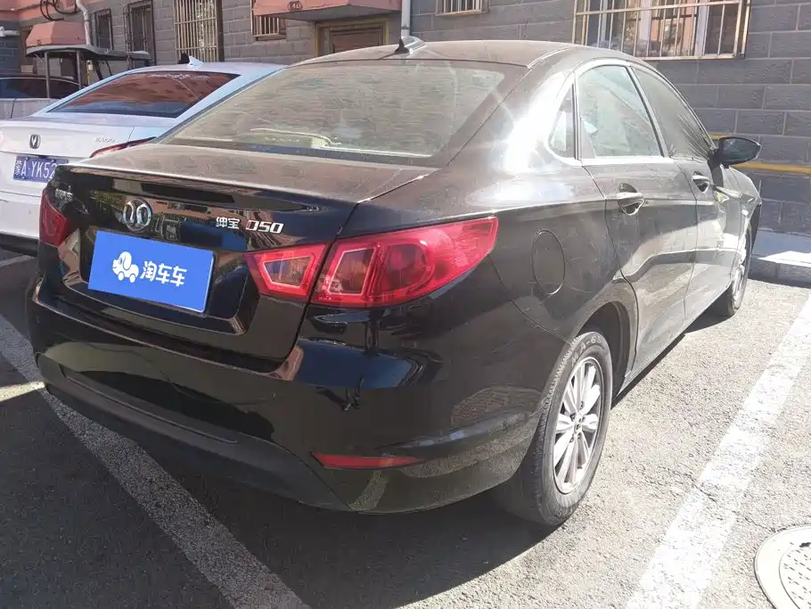 BAIC Senova D50 — миниатюра 3