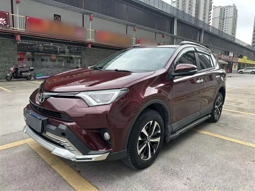 Toyota RAV4 2017