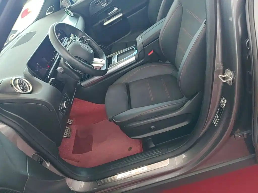 Mercedes-Benz GLA AMG — миниатюра 15