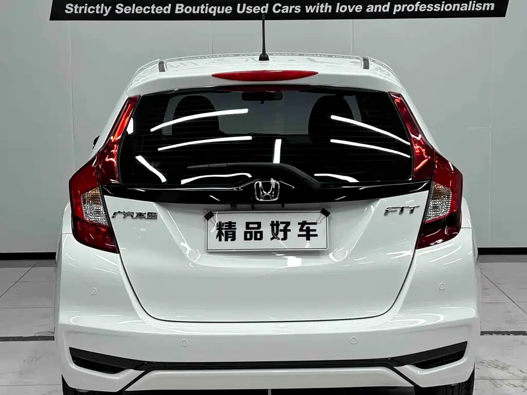 Honda Fit — миниатюра 6