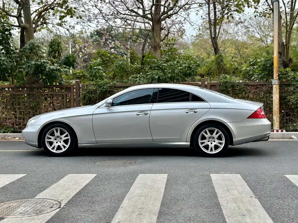Mercedes-Benz CLS 2007 CLS 350