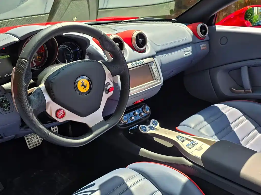 Ferrari California T — миниатюра 4
