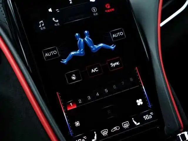 Ferrari Roma — миниатюра 20