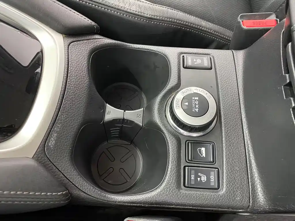 Nissan X-Trail — миниатюра 19