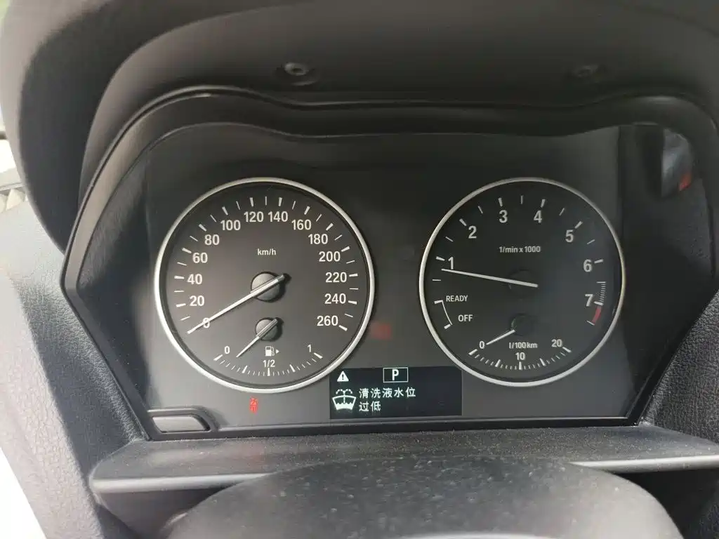 BMW 2 Series (Import) — миниатюра 4