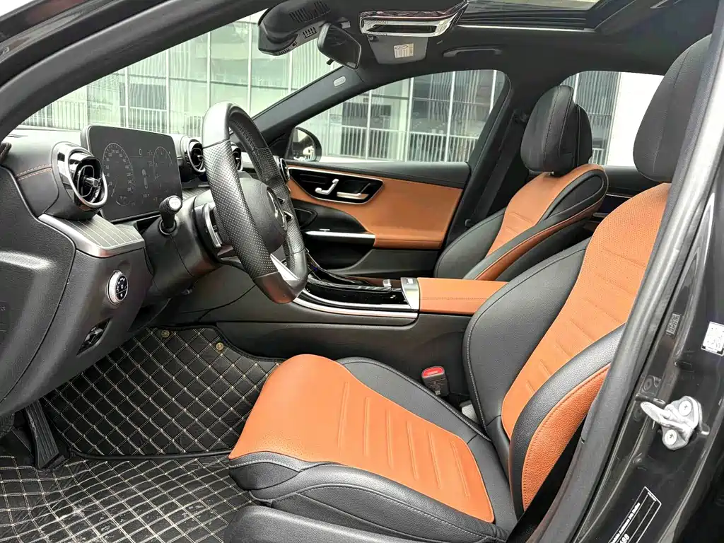 Mercedes-Benz C-Class — миниатюра 4