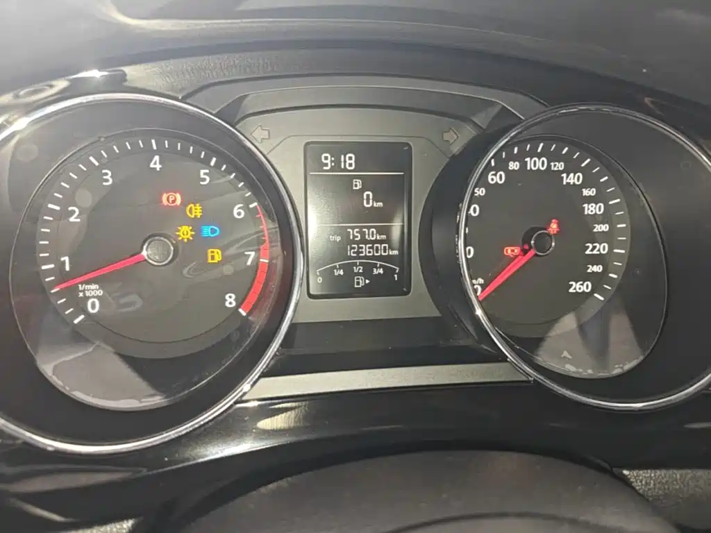Volkswagen Sagitar — миниатюра 12
