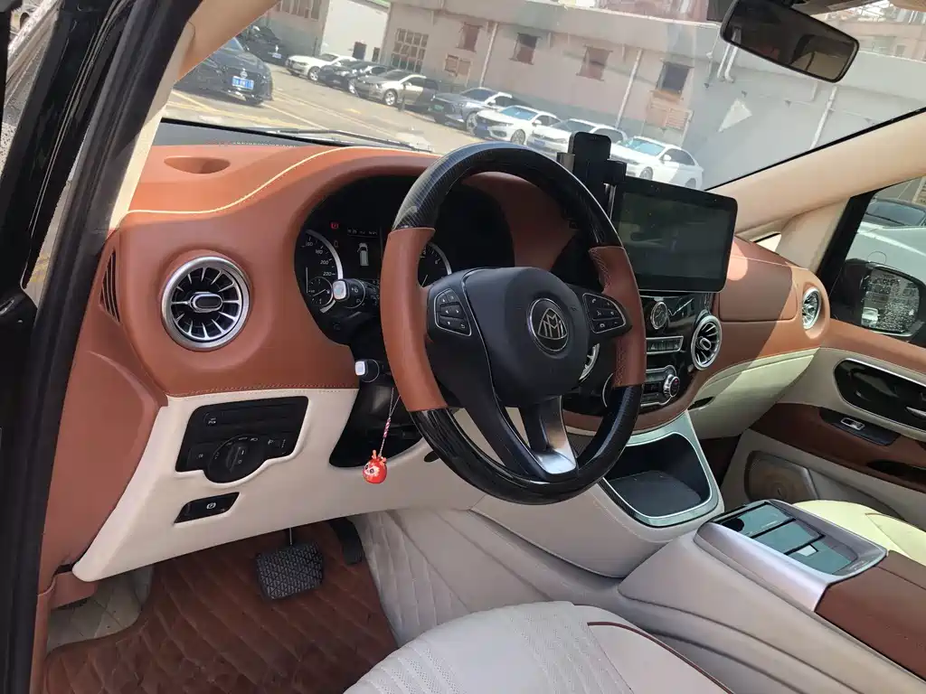 Mercedes-Benz Vito — миниатюра 5