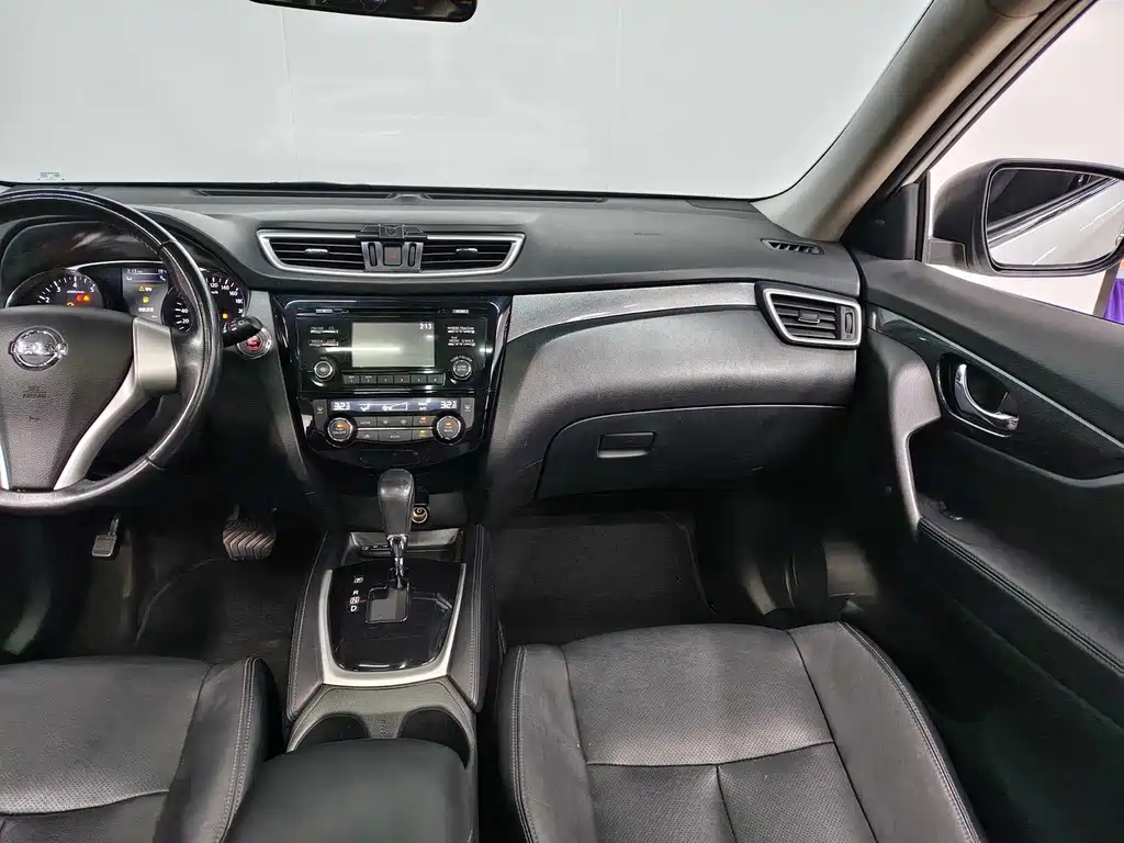 Nissan X-Trail — миниатюра 9