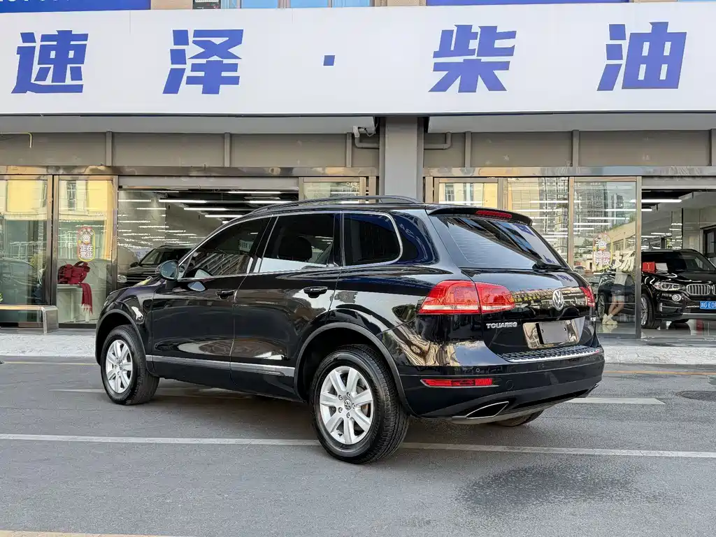 Volkswagen Touareg — миниатюра 5