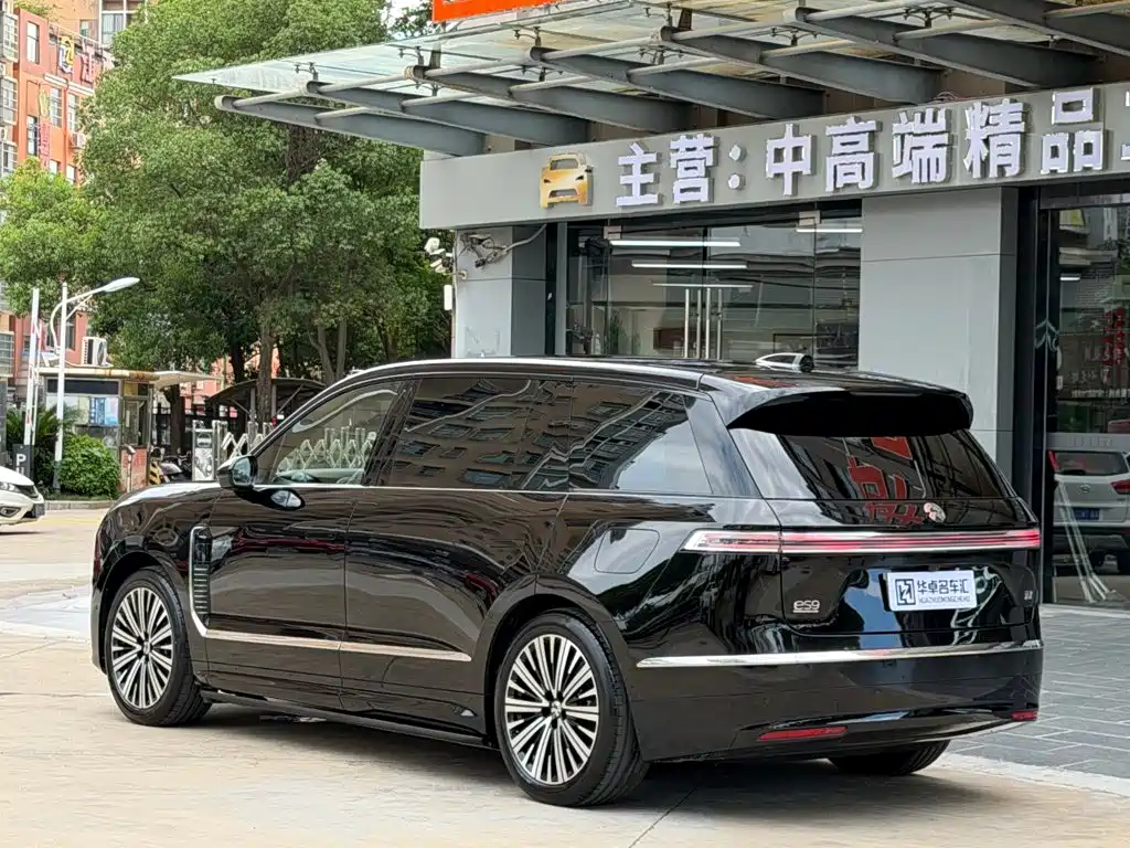 NIO 蔚来ES9 — миниатюра 4