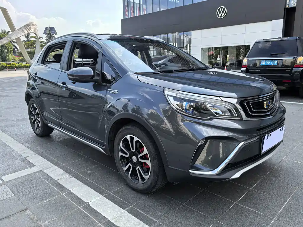 Geely Vision X3 — миниатюра 3