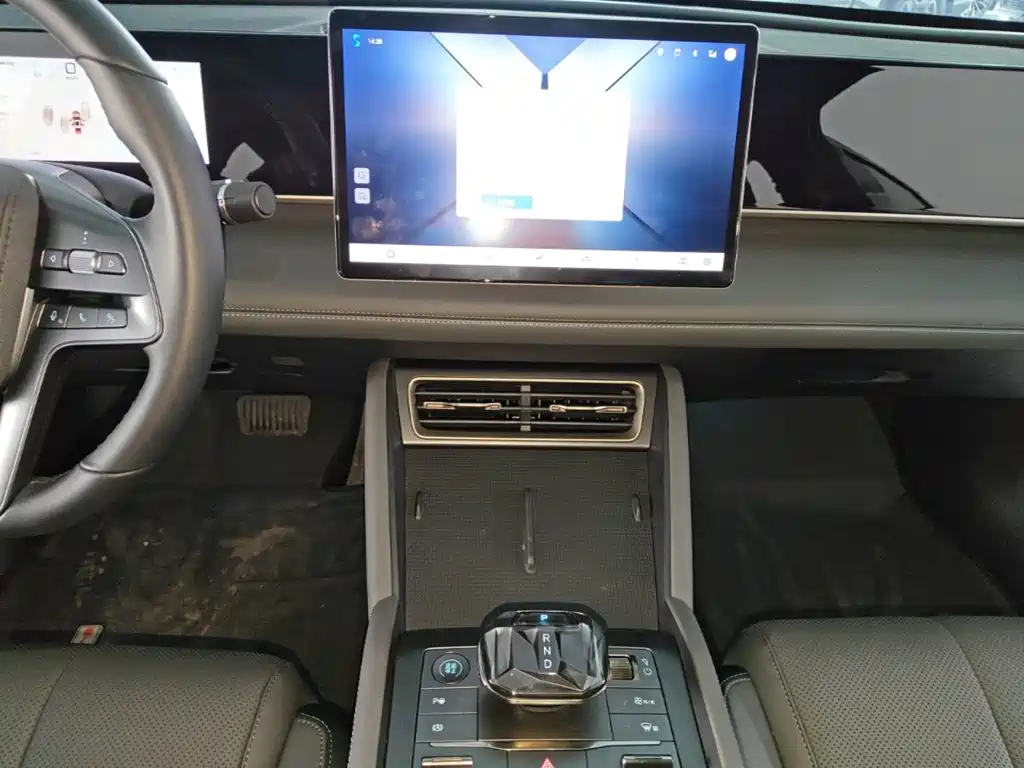 BYD Qin L — миниатюра 13