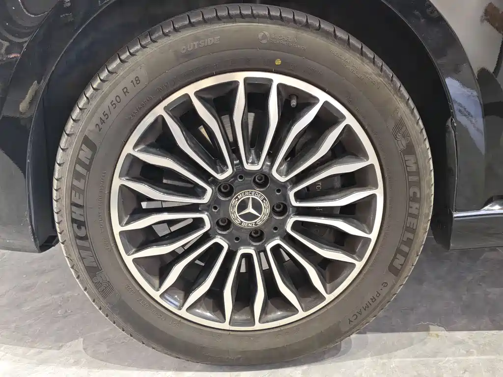 Mercedes-Benz V-Class V 2018 V 260 Luxury VI