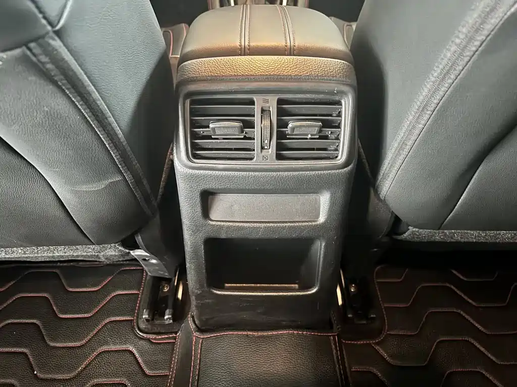Nissan Qashqai — миниатюра 10