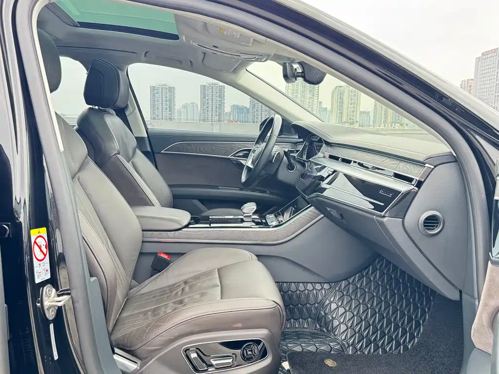 Audi A8 2023 A8L 45 TFSI quattro Luxury