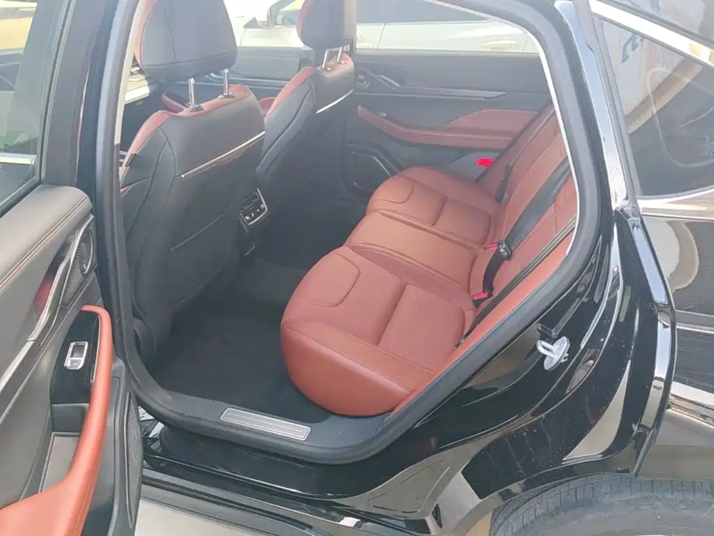Lincoln Z — миниатюра 17