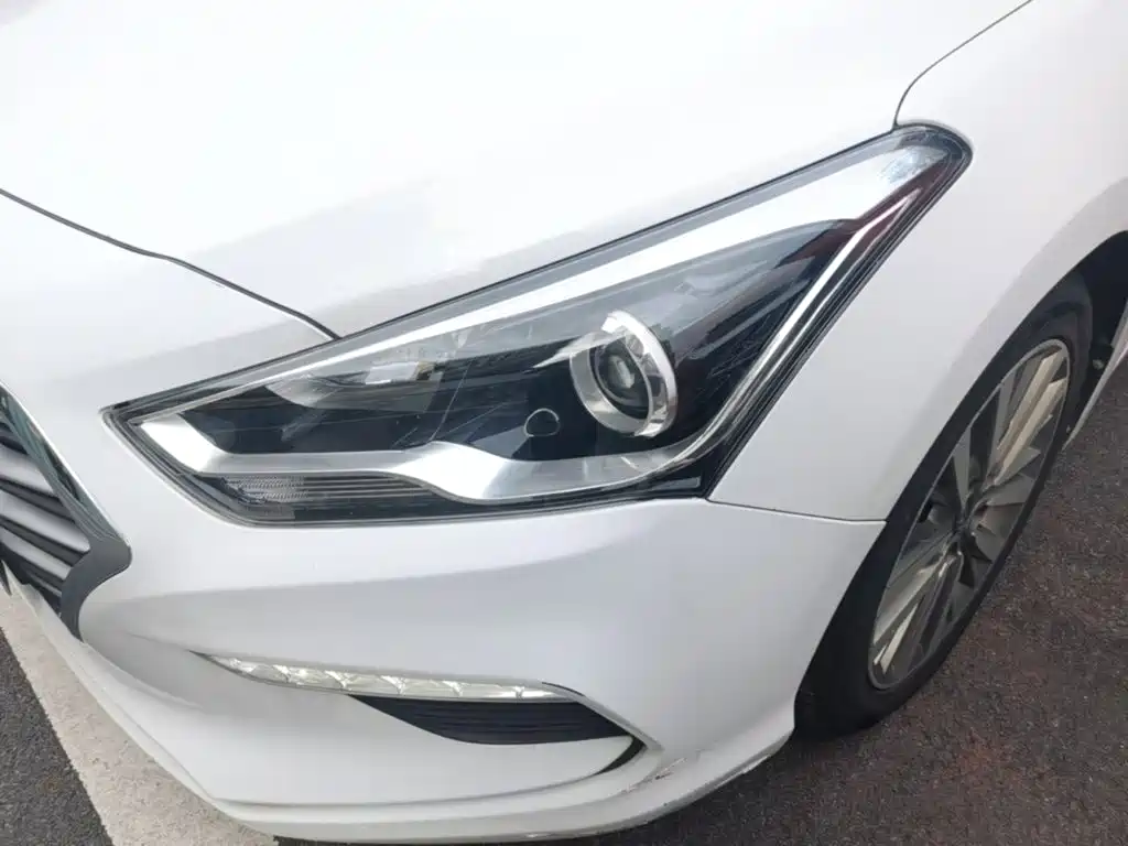 Hyundai Mistra — миниатюра 24