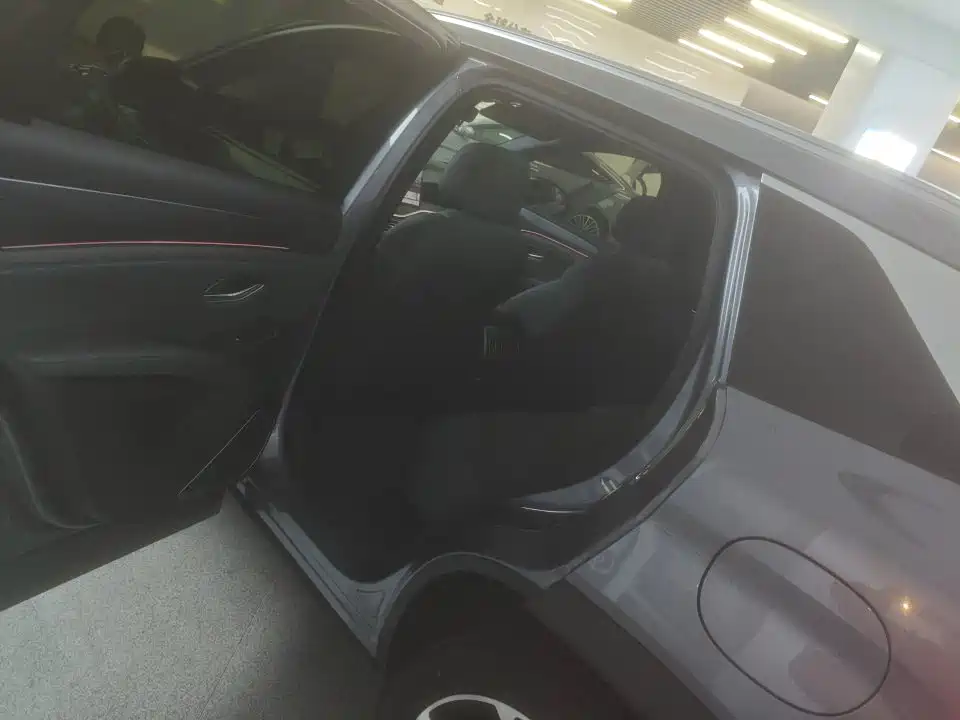 BYD L DM-i — миниатюра 6