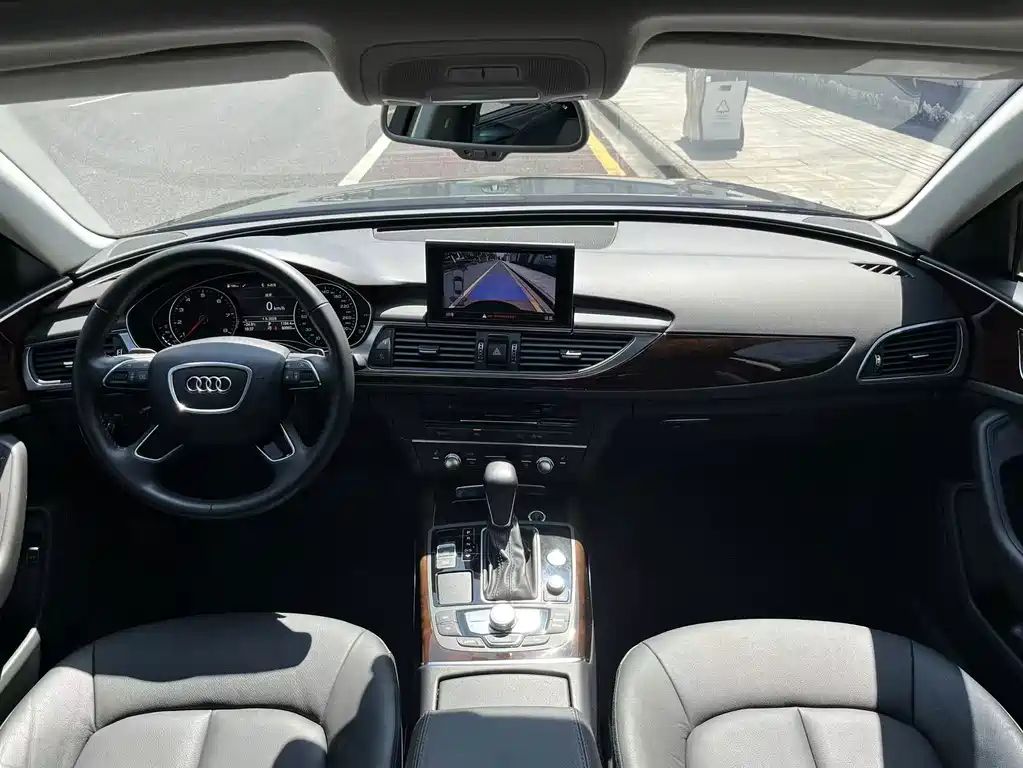 Audi A6L — миниатюра 7