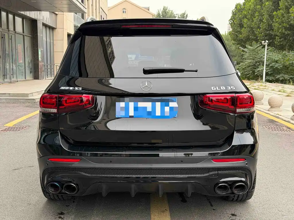 Mercedes-Benz GLB AMG — миниатюра 5