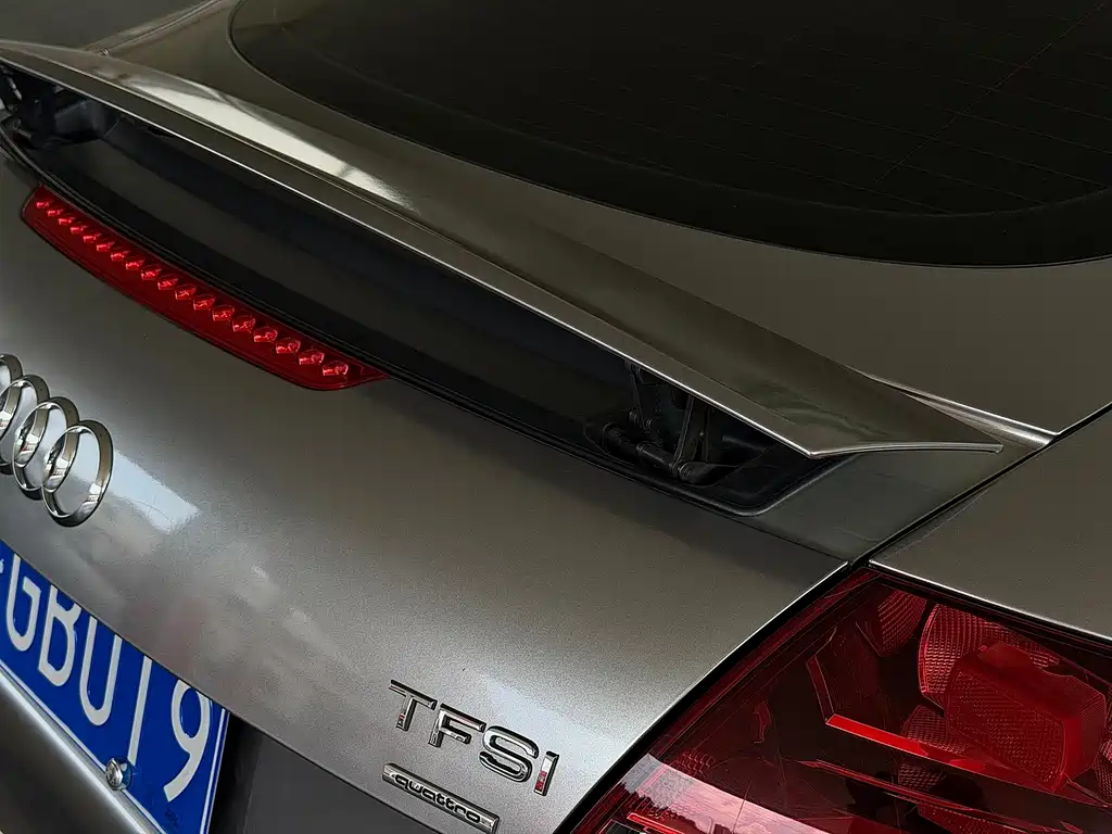 Audi TT — миниатюра 12