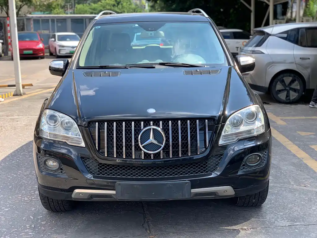 Mercedes-Benz M-Class — миниатюра 2