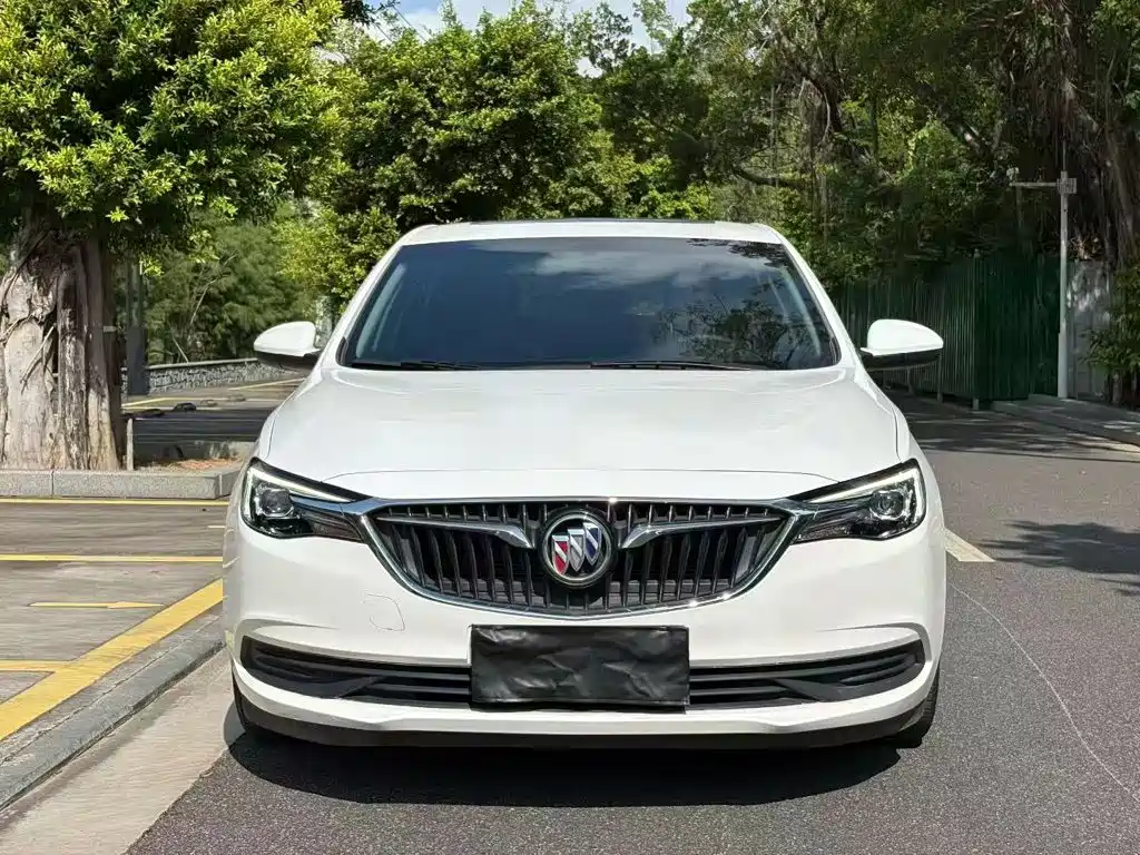 Buick Excelle — миниатюра 3