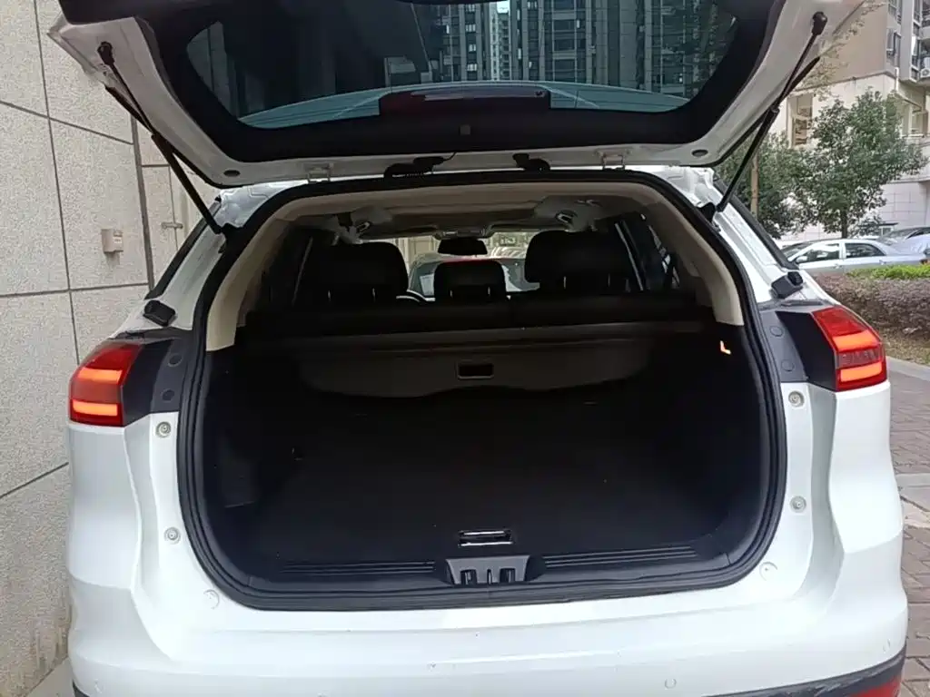 Geely Boyue — миниатюра 19