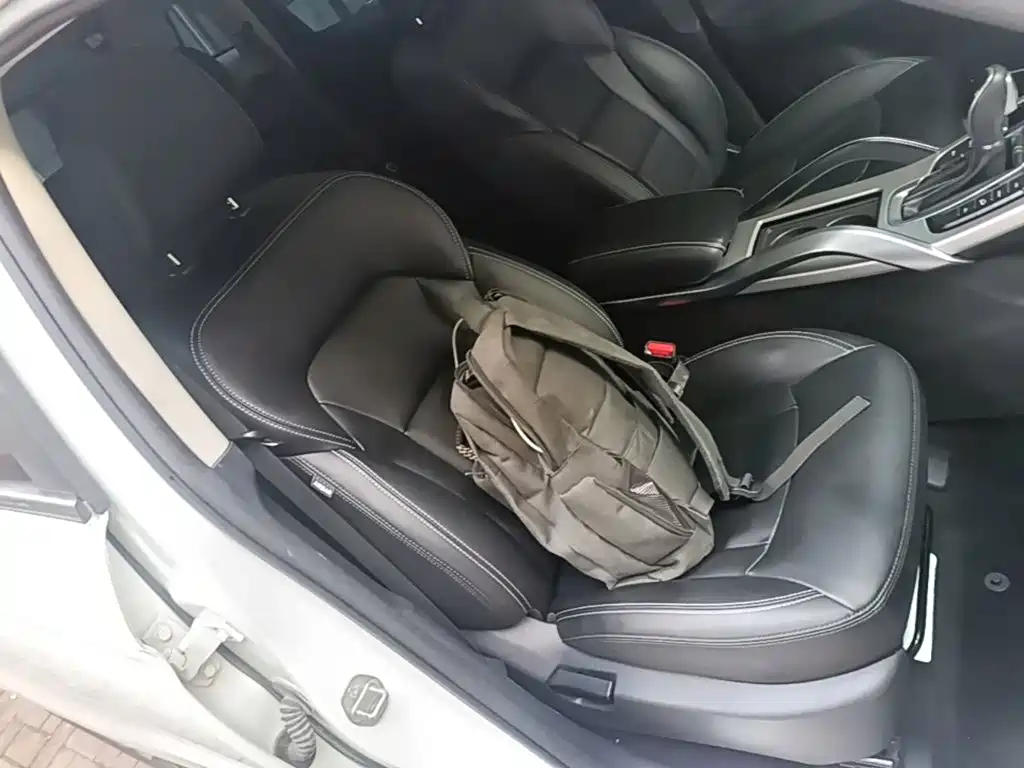 Geely Boyue — миниатюра 25