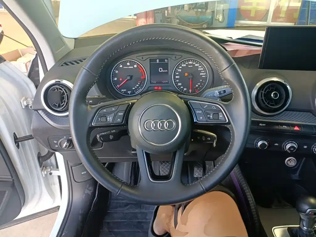 Audi Q2L — миниатюра 11