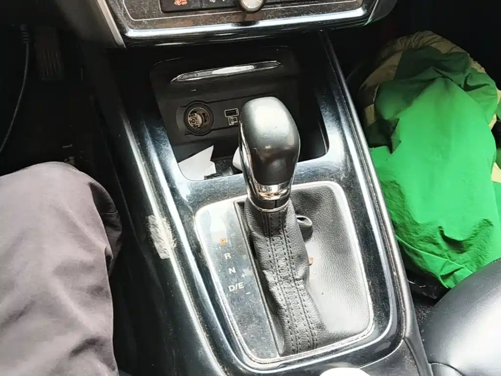 Roewe i5 — миниатюра 14