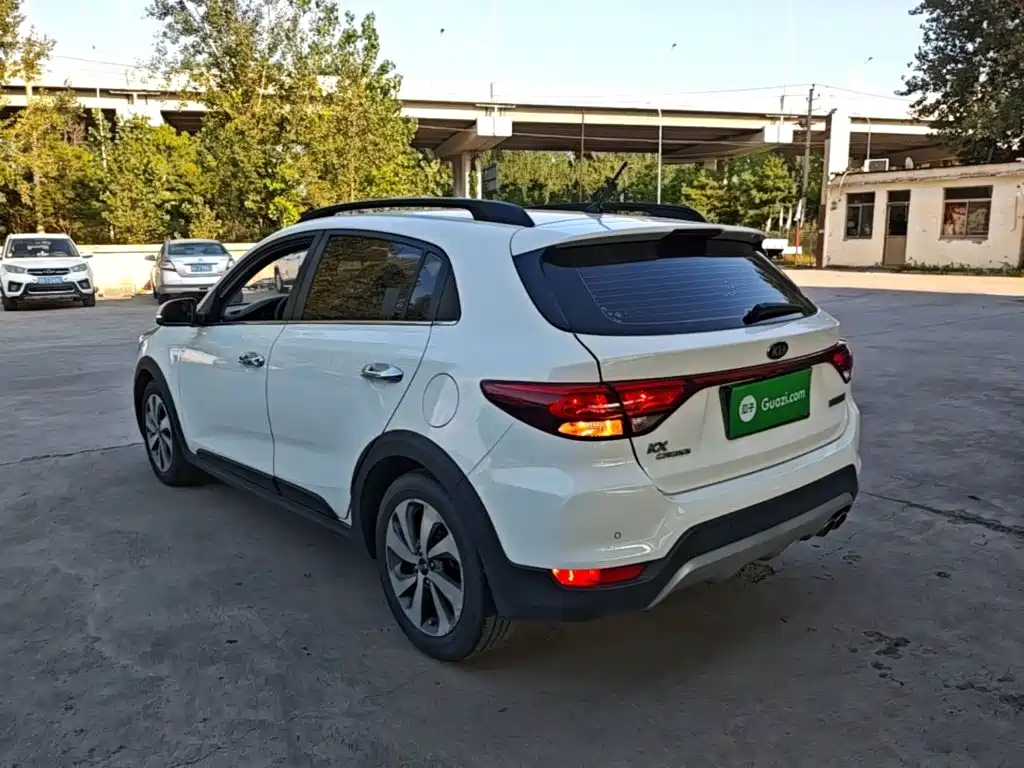 Kia KX Cross — миниатюра 5