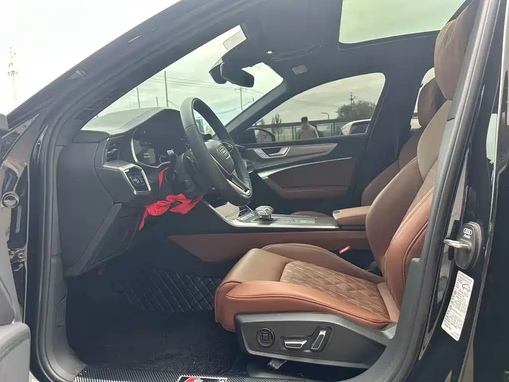 Audi A6L — миниатюра 5