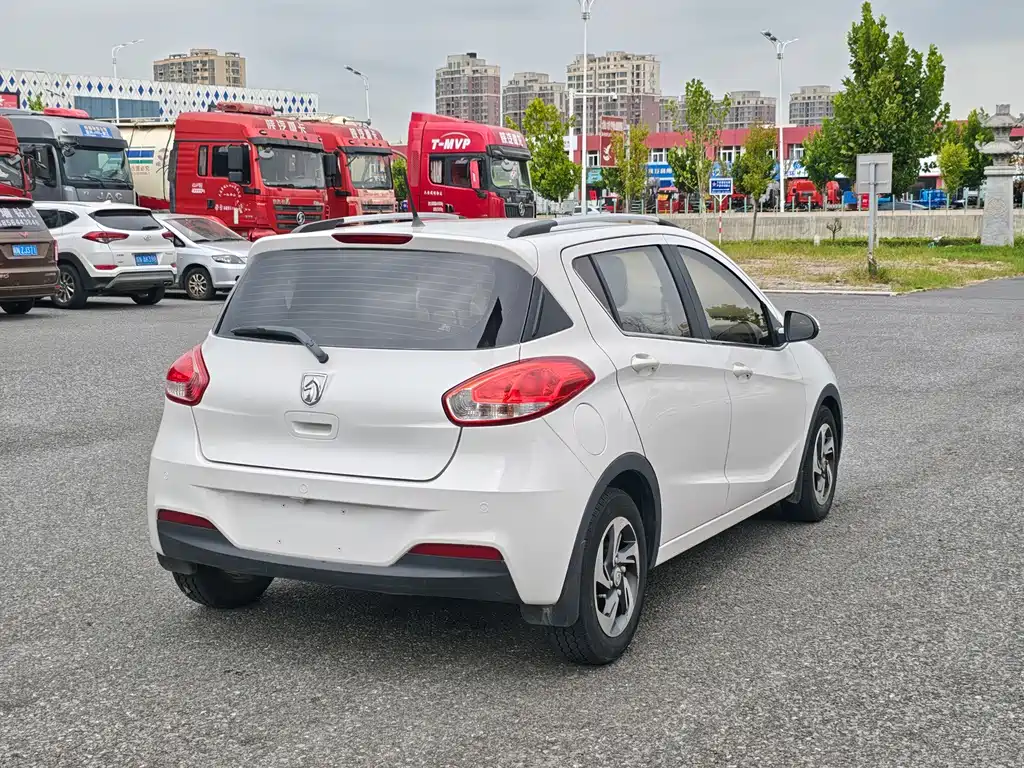 Baojun 310 — миниатюра 7