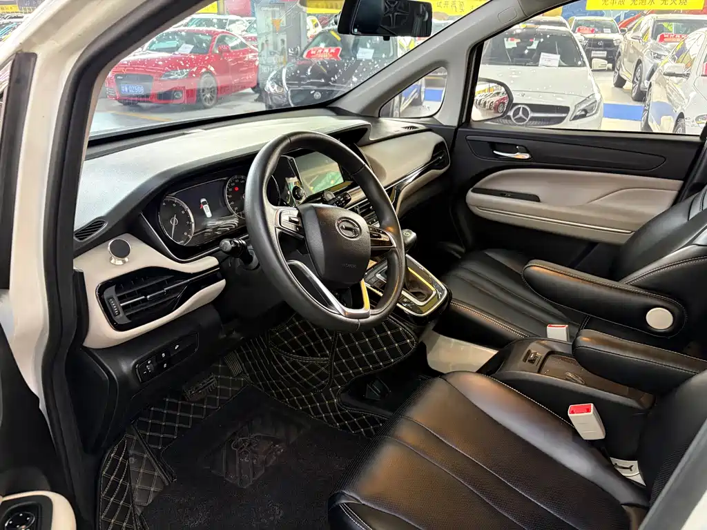 GAC Motor Trumpchi M6 — миниатюра 4